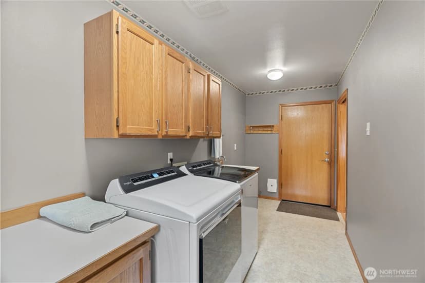 Property photo for 306 Evergreen Lane, Aberdeen photo 15