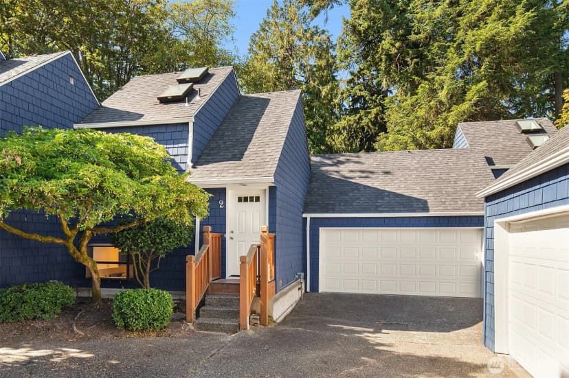 Property photo for 9165 45th Avenue Sw #2, Seattle photo 26