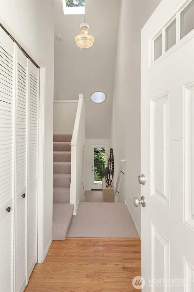 Property photo for 9165 45th Avenue Sw #2, Seattle photo 3
