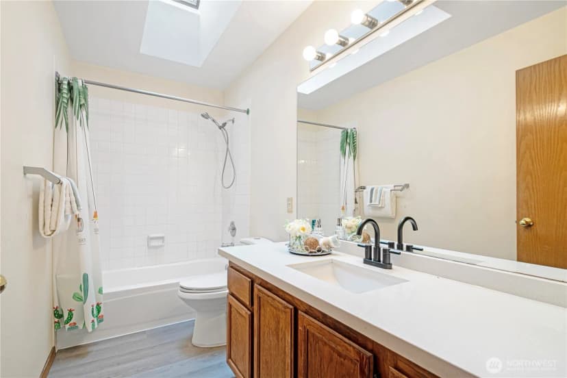 Property photo for 13436 Se 85th Street, Newcastle photo 22