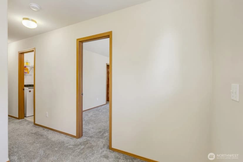Property photo for 244 93rd Place Sw, Everett photo 18