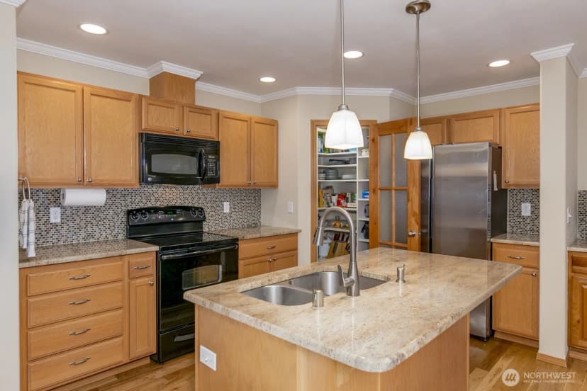 Property photo for 244 93rd Place Sw, Everett photo 13