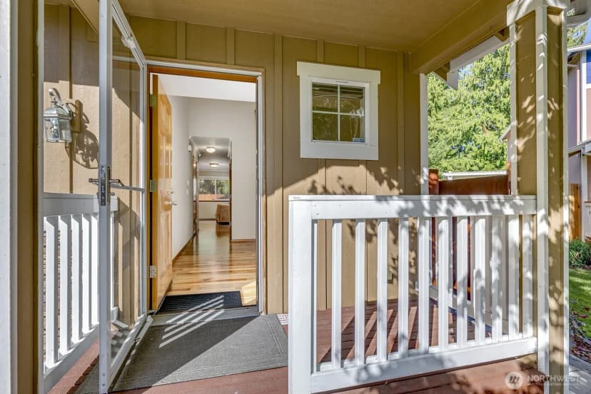 Property photo for 244 93rd Place Sw, Everett photo 5