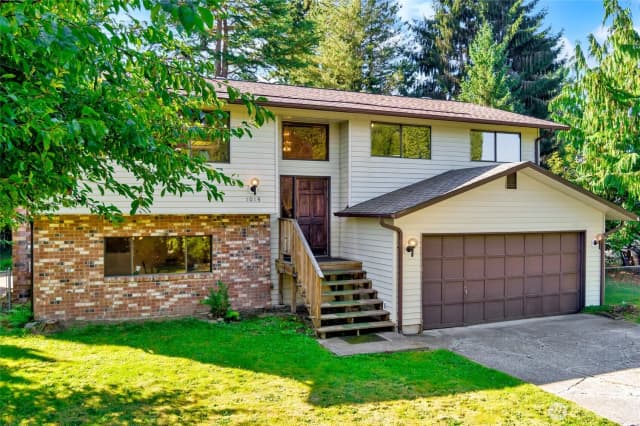 Property photo for 1015 Sterling Street, Sedro Woolley photo 2
