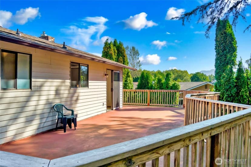 Property photo for 1015 Sterling Street, Sedro Woolley photo 12
