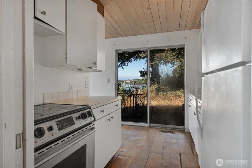 Property photo for 1425 Marlow Avenue, Bremerton photo 14