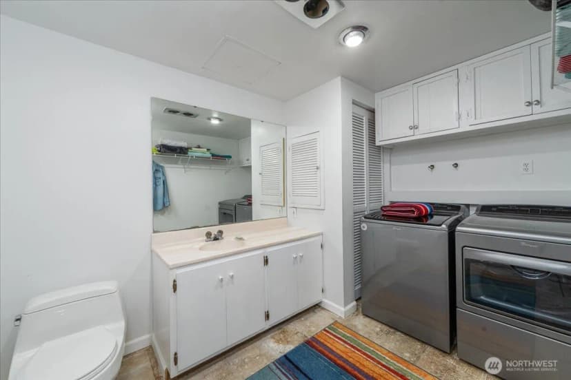 Property photo for 11642 Ne 135th Street, Kirkland photo 26
