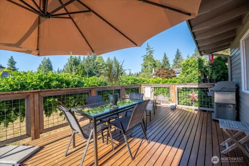 Property photo for 11642 Ne 135th Street, Kirkland photo 31