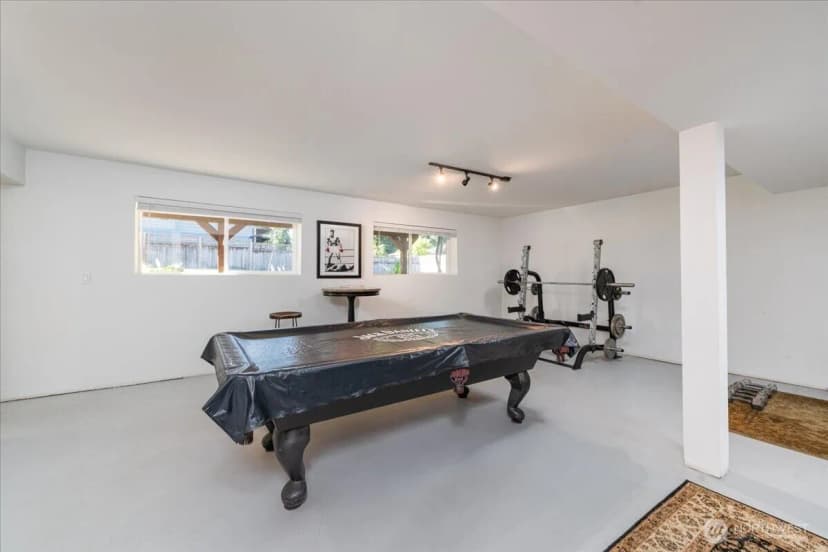 Property photo for 11642 Ne 135th Street, Kirkland photo 24