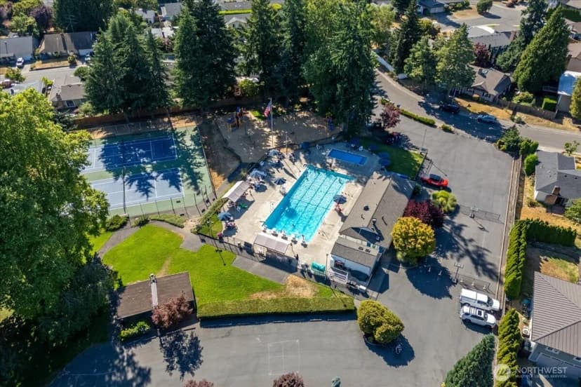 Property photo for 11642 Ne 135th Street, Kirkland photo 35