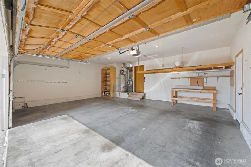 Property photo for 942 Sw Barrington Drive, Oak Harbor photo 35