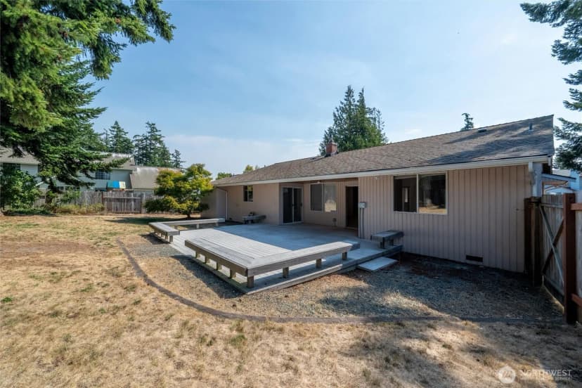 Property photo for 942 Sw Barrington Drive, Oak Harbor photo 30