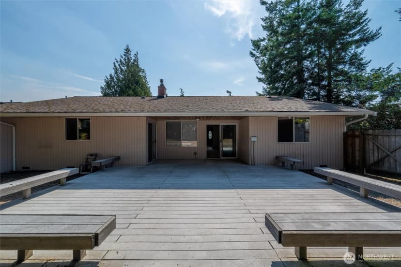 Property photo for 942 Sw Barrington Drive, Oak Harbor photo 29