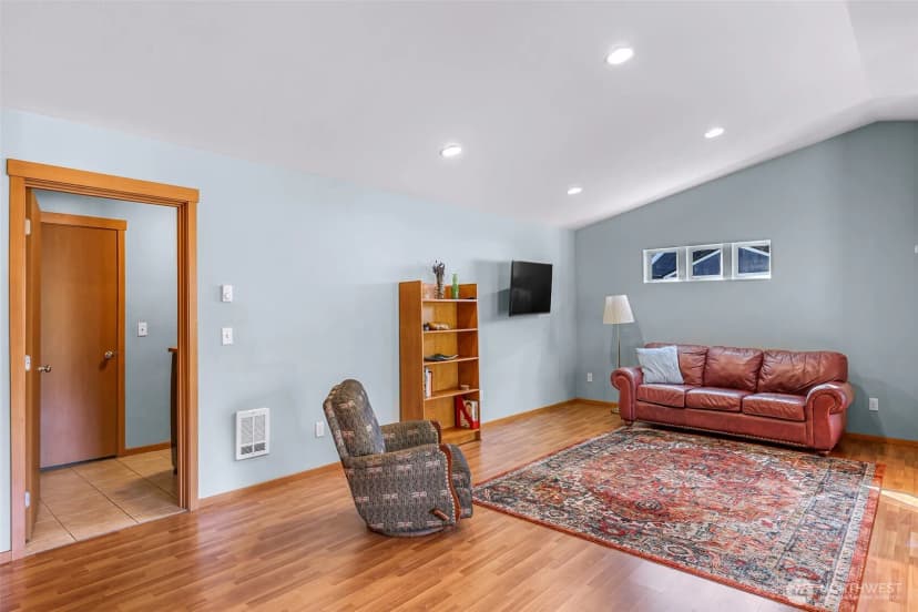 Property photo for 6470 Trigg Woods Lane, Ferndale photo 8