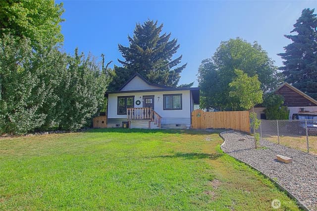 Property photo for 308 Montgomery Avenue, Cle Elum