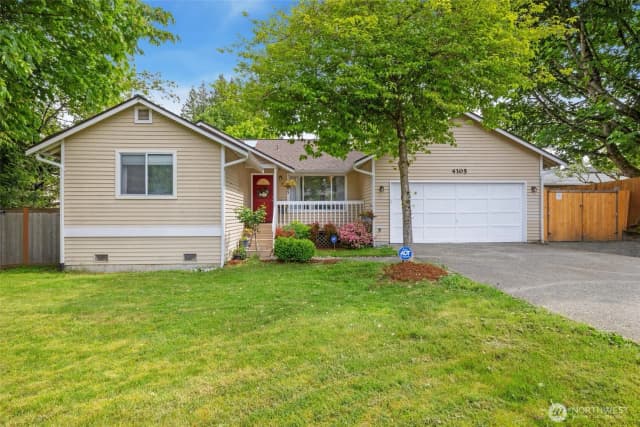 Property photo for 4105 Lincoln Way, Lynnwood