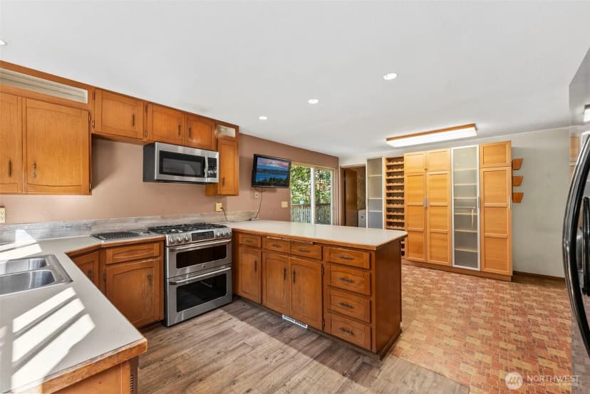 Property photo for 6409 5th Street Ne, Tacoma photo 13