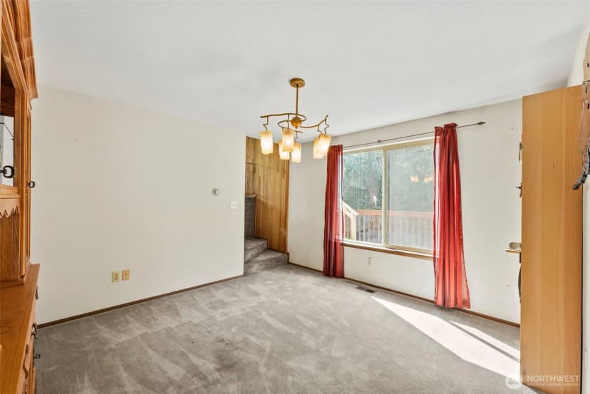 Property photo for 6409 5th Street Ne, Tacoma photo 15