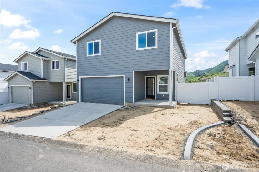 Property photo for 2124 Plumridge Court, Wenatchee photo 2
