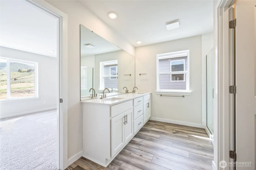 Property photo for 2122 Plumridge Court, Wenatchee photo 31