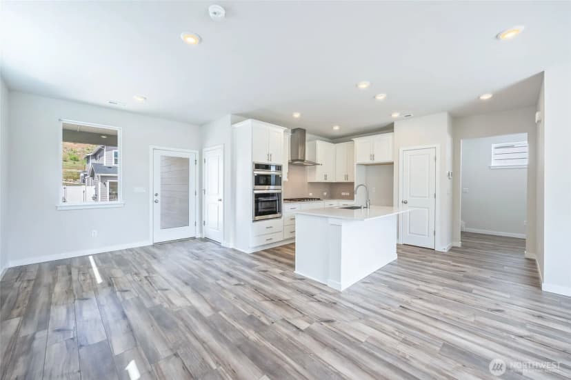 Property photo for 2122 Plumridge Court, Wenatchee photo 11
