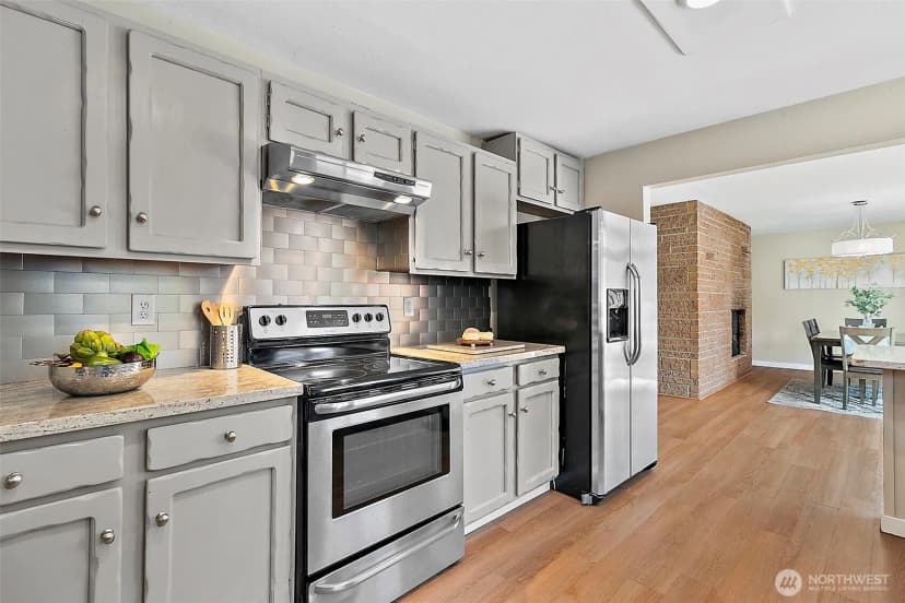 Property photo for 21630 104th Place Se, Kent photo 12