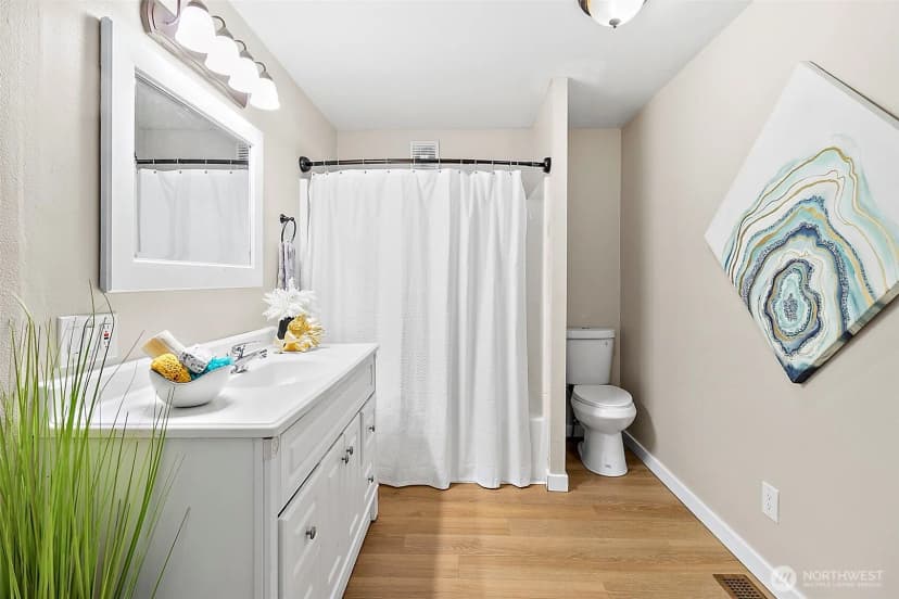 Property photo for 21630 104th Place Se, Kent photo 19