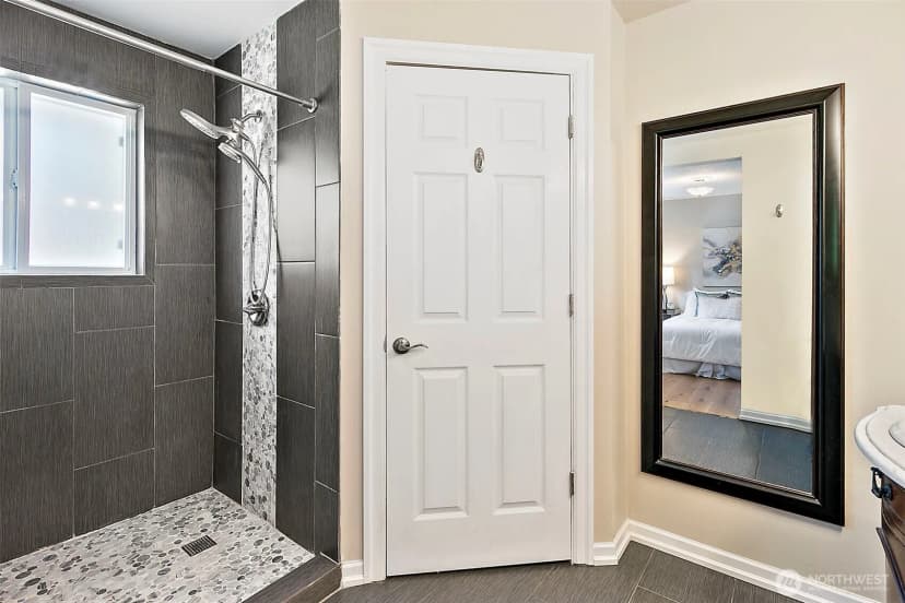 Property photo for 21630 104th Place Se, Kent photo 23