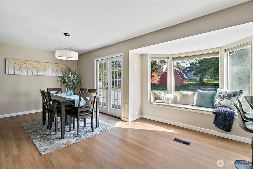 Property photo for 21630 104th Place Se, Kent photo 13