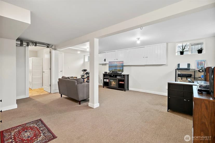 Property photo for 3515 Meadow Avenue N, Renton photo 21
