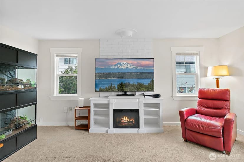 Property photo for 3515 Meadow Avenue N, Renton photo 4