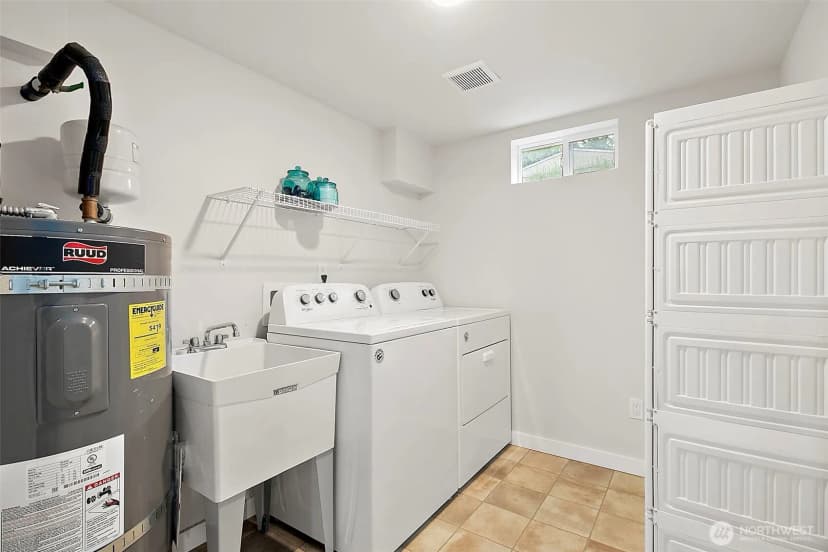 Property photo for 3515 Meadow Avenue N, Renton photo 27