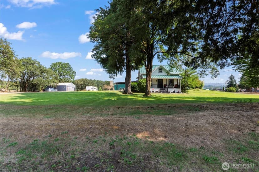 Property photo for 1855 S Bank Road, Oakville photo 4