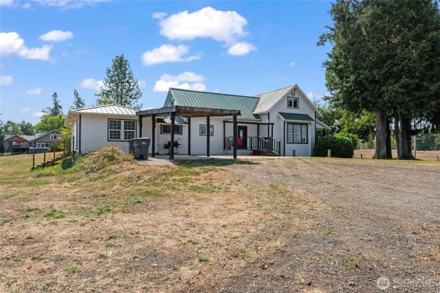 Property photo for 1855 S Bank Road, Oakville photo 5