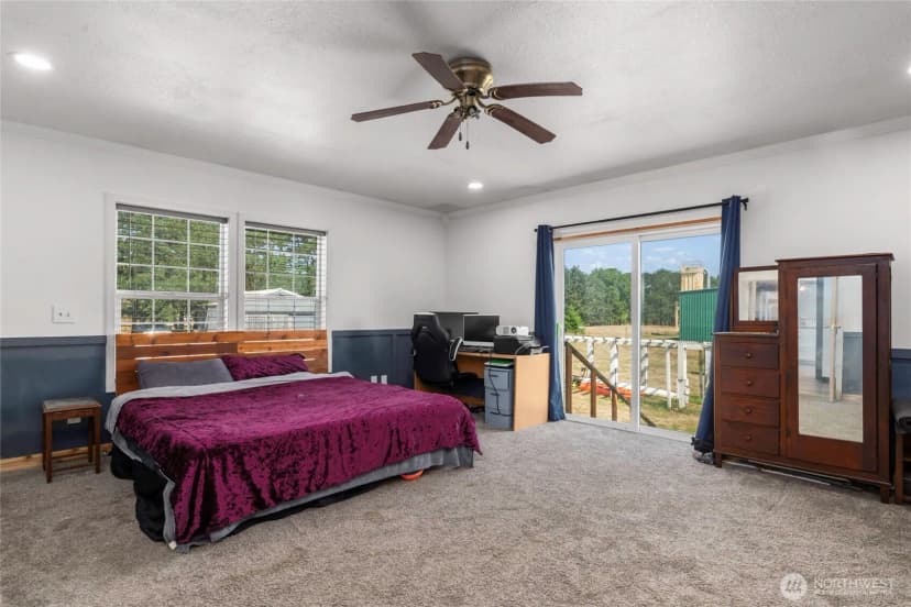 Property photo for 1855 S Bank Road, Oakville photo 15