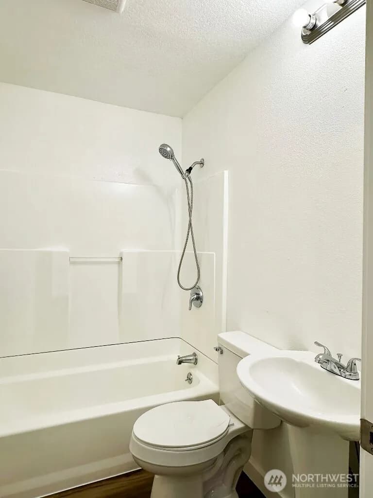 Property photo for 220 20th Avenue, Longview photo 7