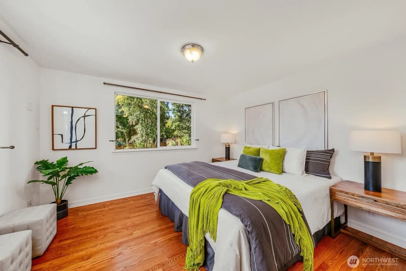 Property photo for 8433 34th Avenue Sw, Seattle photo 10