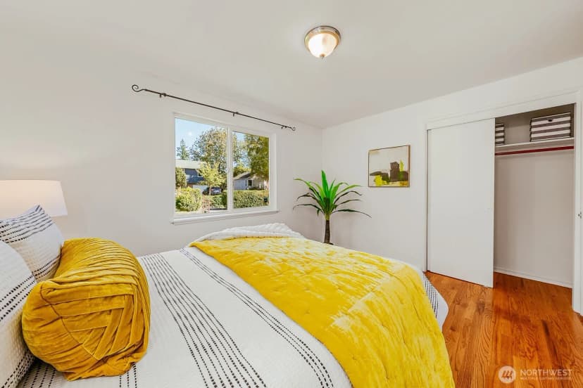 Property photo for 8433 34th Avenue Sw, Seattle photo 16