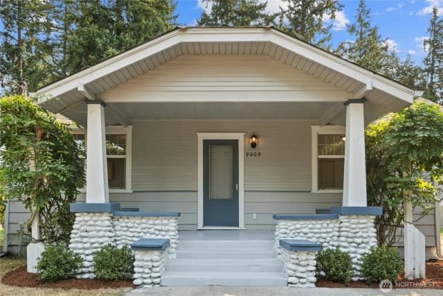 Property photo for 9009 Dolly Madison Street Sw, Lakewood photo 2