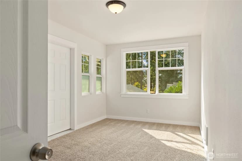 Property photo for 9009 Dolly Madison Street Sw, Lakewood photo 20