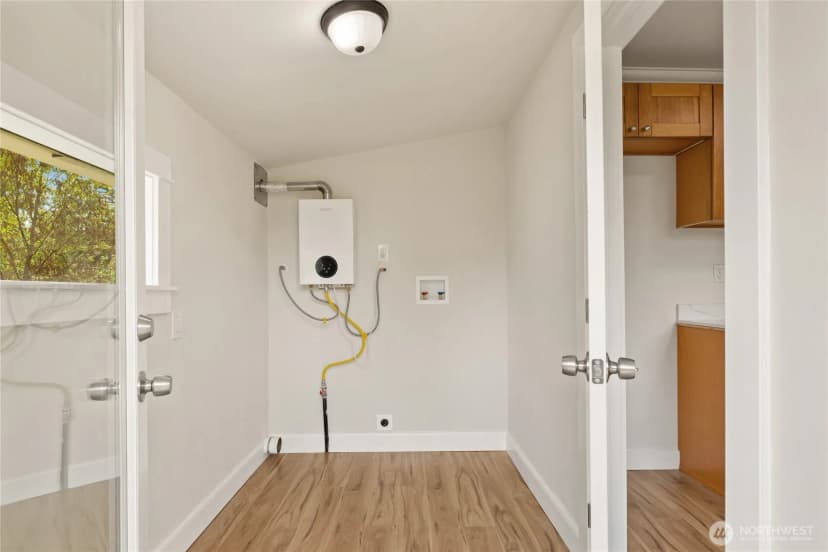 Property photo for 9009 Dolly Madison Street Sw, Lakewood photo 15