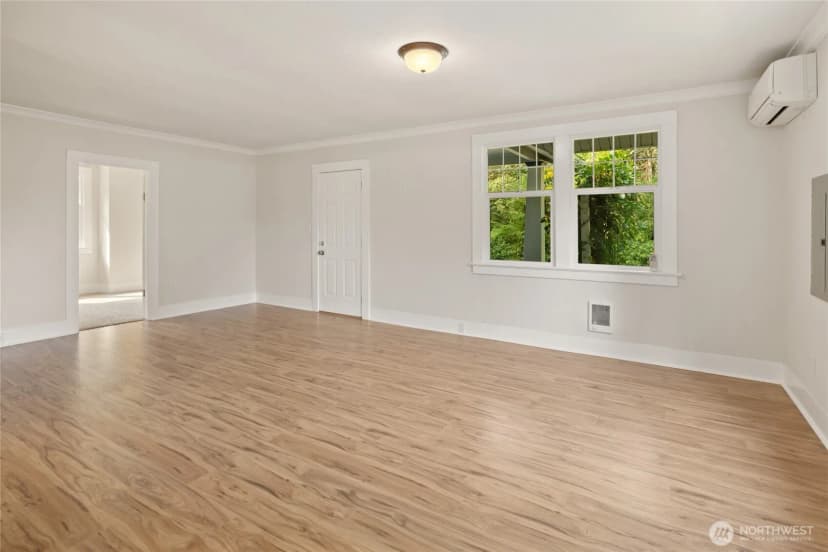 Property photo for 9009 Dolly Madison Street Sw, Lakewood photo 7