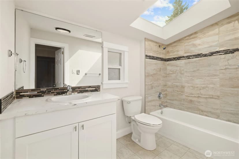 Property photo for 9009 Dolly Madison Street Sw, Lakewood photo 18