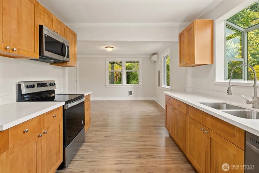 Property photo for 9009 Dolly Madison Street Sw, Lakewood photo 14