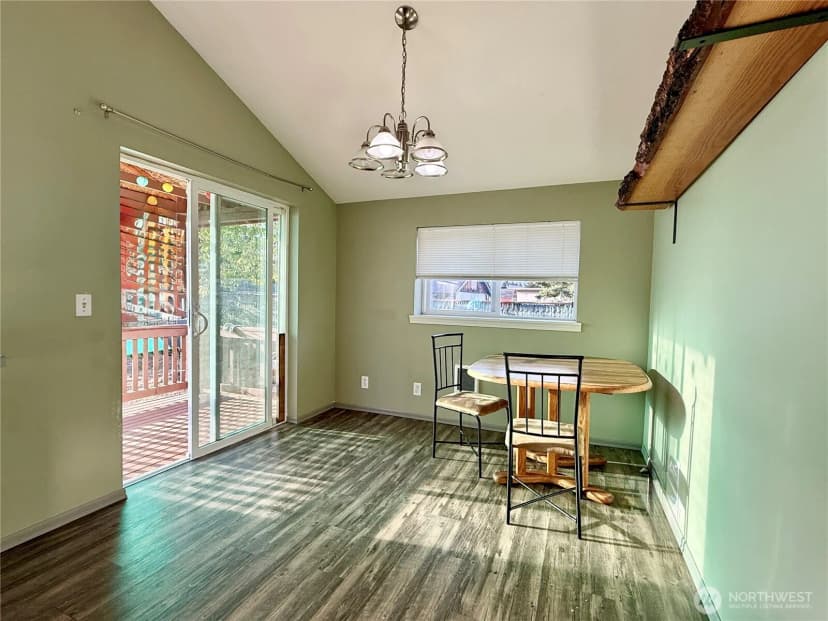 Property photo for 625 S Emens, Darrington photo 13