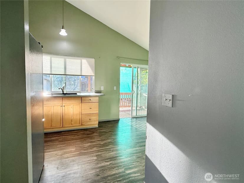 Property photo for 625 S Emens, Darrington photo 12