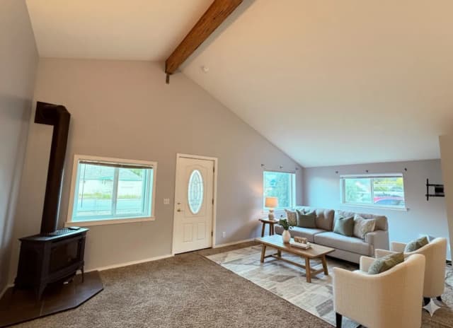 Property photo for 625 S Emens, Darrington photo 5