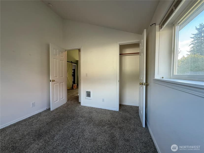 Property photo for 625 S Emens, Darrington photo 21