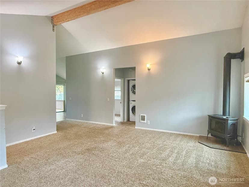 Property photo for 625 S Emens, Darrington photo 8