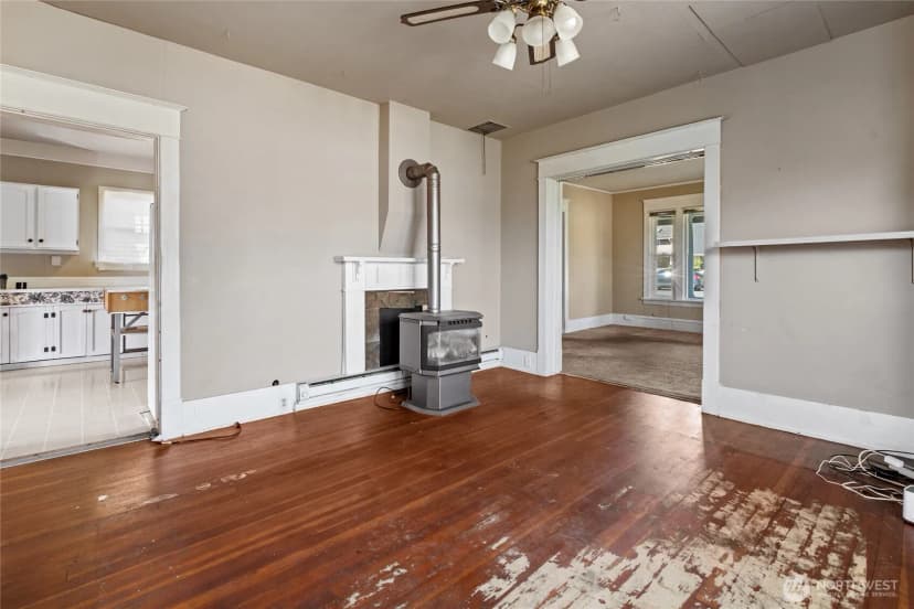 Property photo for 1118 Thompson Street, Sumner photo 11